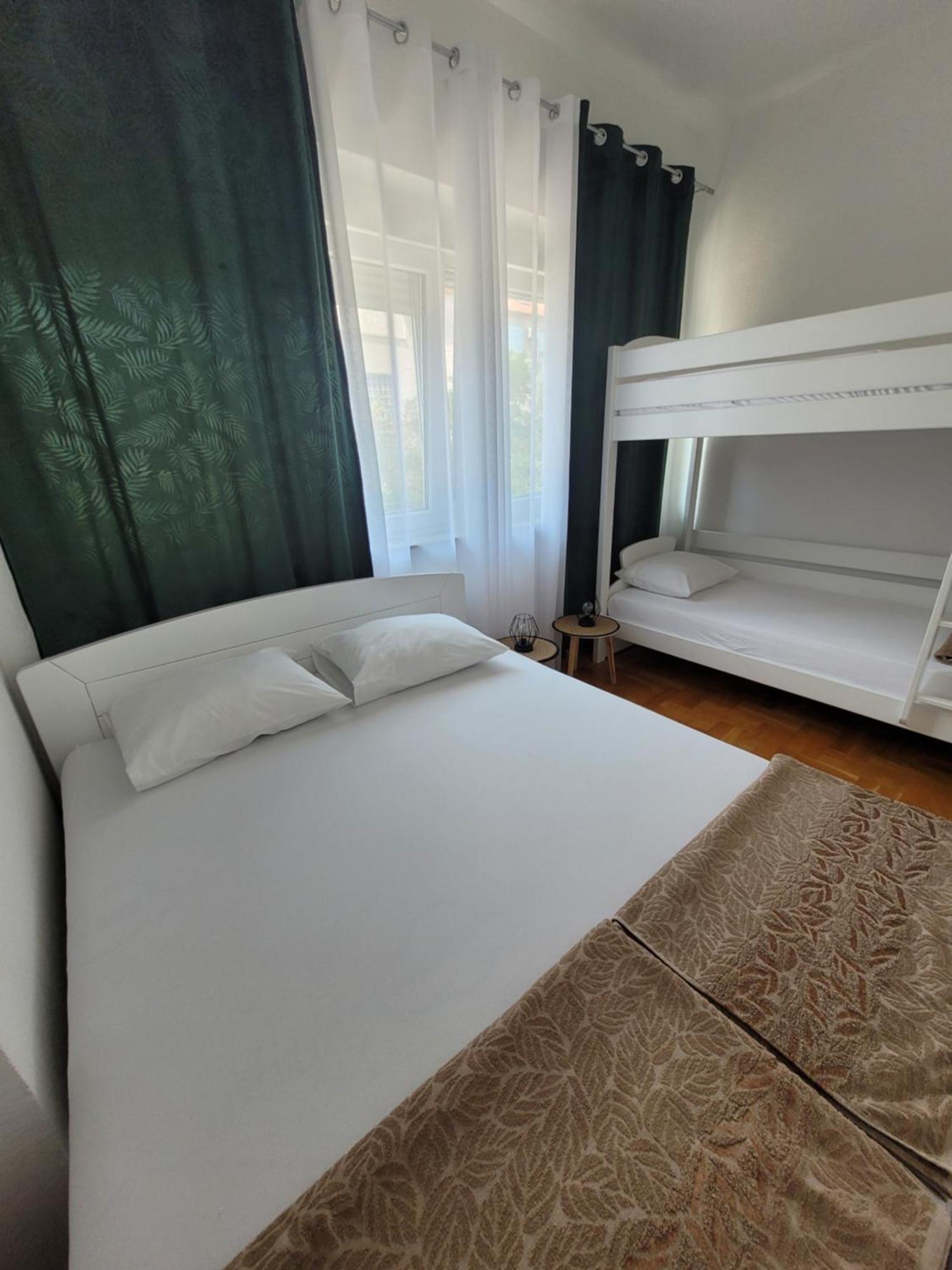 Apartman Natasa Требинье Экстерьер фото